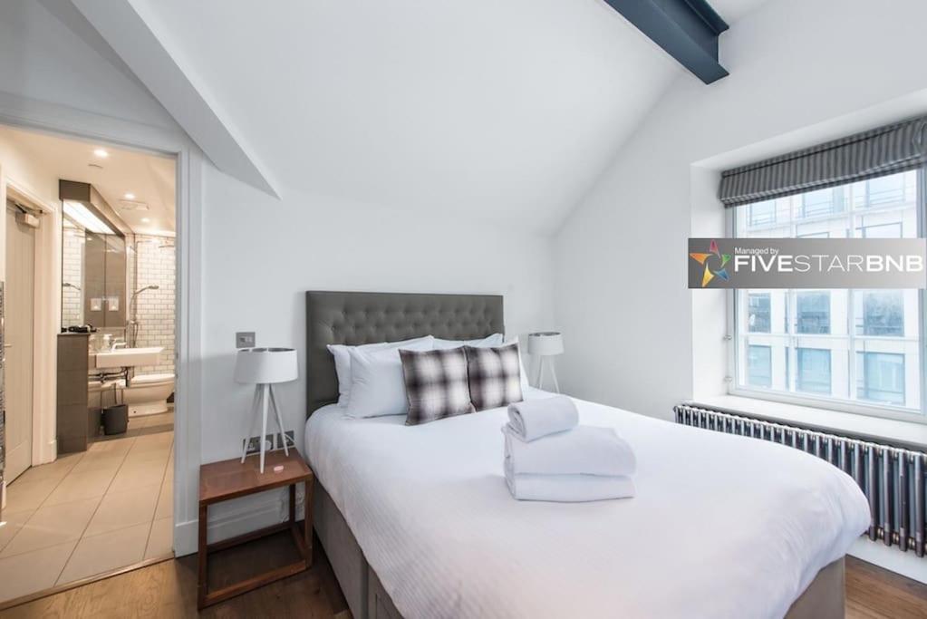 Cool Urban Apartment With Stunning Castle Views Edinburgh Exterior photo
